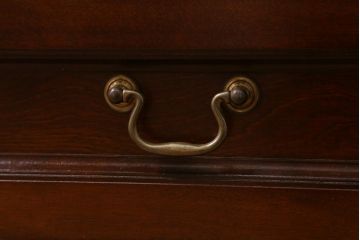 中古　松本民芸家具　洋の雰囲気を感じるA型面取書棚(ブックケース、本箱、キャビネット)(定価約44万7000円)(R-038528)