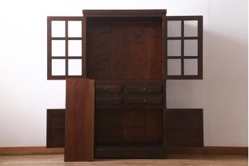 中古　松本民芸家具　シックな佇まいが魅力のG-1型面取り食器棚(収納棚、カップボード)(R-038531)