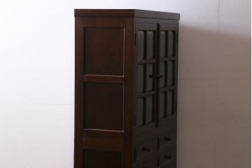 中古　松本民芸家具　シックな佇まいが魅力のG-1型面取り食器棚(収納棚、カップボード)(R-038531)