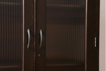 レトロ家具　昭和レトロ　昭和中期　モールガラス入り　濃い色味が味わい深いブックケース(本箱、キャビネット)(R-038544)