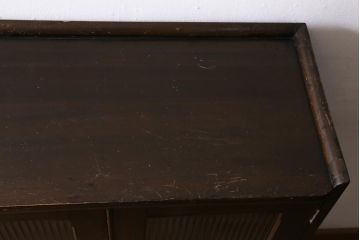 レトロ家具　昭和レトロ　昭和中期　モールガラス入り　濃い色味が味わい深いブックケース(本箱、キャビネット)(R-038544)