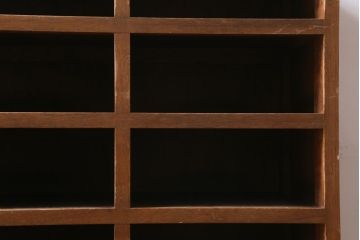 レトロ家具　昭和レトロ　素朴な雰囲気が懐かしさ感じる収納棚(飾り棚、オープンラック、下駄箱)(R-038546)