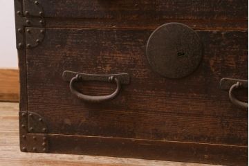 アンティーク家具　明治期　十字金具が印象的な重ね帳場箪笥(時代箪笥、重ね箪笥、収納箪笥、整理箪笥)(R-038548)