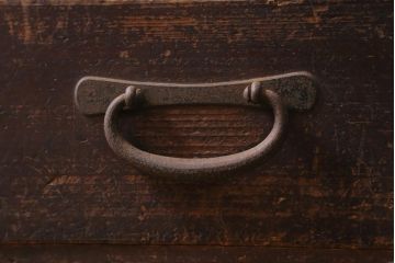 アンティーク家具　明治期　十字金具が印象的な重ね帳場箪笥(時代箪笥、重ね箪笥、収納箪笥、整理箪笥)(R-038548)