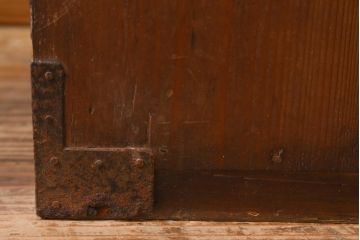 アンティーク家具　明治期　十字金具が印象的な重ね帳場箪笥(時代箪笥、重ね箪笥、収納箪笥、整理箪笥)(R-038548)