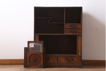 アンティーク家具　和製アンティーク　昭和初期　変わった木目が特徴的な茶箪笥(戸棚、茶棚)(R-038549)