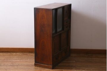 アンティーク家具　和製アンティーク　昭和初期　変わった木目が特徴的な茶箪笥(戸棚、茶棚)(R-038549)