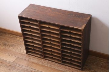 レトロ家具　昭和レトロ　大正昭和初期　スギ材　書類収納に便利な収納棚(書類ケース)(R-038551)