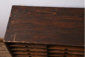 レトロ家具　昭和レトロ　大正昭和初期　スギ材　書類収納に便利な収納棚(書類ケース)(R-038551)