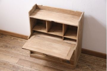 アンティーク家具　大正昭和初期　ストリップド(剥離)　上手物　総ケヤキ材の杢目が楽しめるライティングビューロー(簿記机、在宅ワーク、在宅用デスク)(R-038553)
