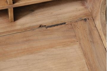 アンティーク家具　大正昭和初期　ストリップド(剥離)　上手物　総ケヤキ材の杢目が楽しめるライティングビューロー(簿記机、在宅ワーク、在宅用デスク)(R-038553)