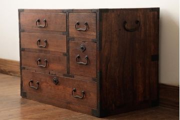 アンティーク家具　和製アンティーク　大正昭和初期　桐材　銅金具　味わい深い小引き出し(小箪笥、小物収納)(R-038554)