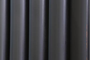 アンティーク建具　和製アンティーク　昭和中期　すりガラス入り　ブラックペイントがシックなガラス戸1枚(引き戸、建具)(R-038567)