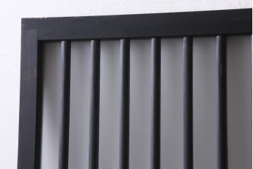 アンティーク建具　和製アンティーク　昭和中期　すりガラス入り　ブラックペイントがシックなガラス戸1枚(引き戸、建具)(R-038567)