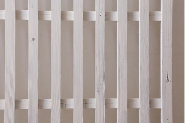 アンティーク建具　和製アンティーク　ペイント　シャビーな風合いが魅力の荒格子戸1枚(格子戸、建具、はめ殺し)(R-038568)