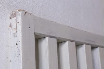 アンティーク建具　和製アンティーク　ペイント　シャビーな風合いが魅力の荒格子戸1枚(格子戸、建具、はめ殺し)(R-038568)