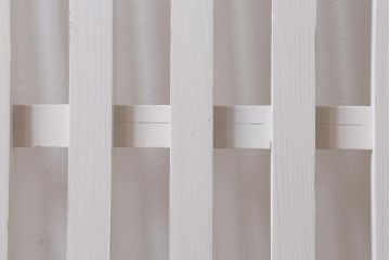 アンティーク建具　和製アンティーク　ペイント　シャビーな風合いが魅力の荒格子戸1枚(格子戸、建具、はめ殺し)(R-038568)