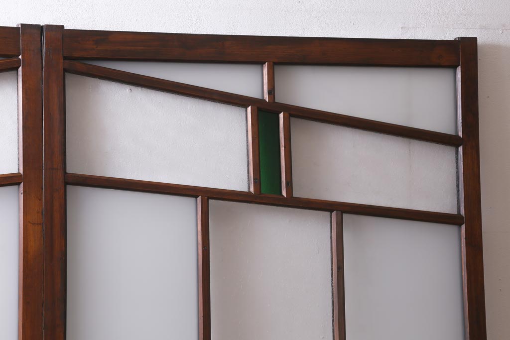 アンティーク建具　大正昭和初期　激レア　当時物色ガラス入り　赤と緑がアクセントのレトロなガラス戸2枚セット(引き戸、建具)(R-038570)