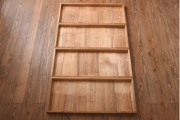 アンティーク家具　和製アンティーク　昭和初期　総桐材　和モダンな空間を演出する衣装箪笥(洋服タンス、チェスト、引き出し、桐箪笥、桐たんす)(R-038599)