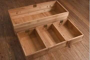 アンティーク家具　和製アンティーク　昭和初期　総桐材　和モダンな空間を演出する衣装箪笥(洋服タンス、チェスト、引き出し、桐箪笥、桐たんす)(R-038599)