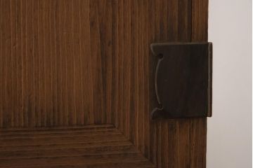 アンティーク家具　和製アンティーク　昭和初期　総桐材　和モダンな空間を演出する衣装箪笥(洋服タンス、チェスト、引き出し、桐箪笥、桐たんす)(R-038599)