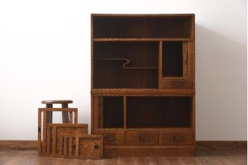 アンティーク家具　和製アンティーク　工芸家具　昭和初期　総タモ材　前面玉杢!凝ったつくりの上質な茶箪笥(茶棚、飾り棚)(R-038600)