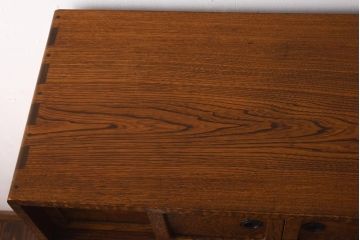 アンティーク家具　和製アンティーク　工芸家具　昭和初期　総タモ材　前面玉杢!凝ったつくりの上質な茶箪笥(茶棚、飾り棚)(R-038600)