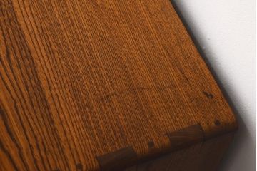 アンティーク家具　和製アンティーク　工芸家具　昭和初期　総タモ材　前面玉杢!凝ったつくりの上質な茶箪笥(茶棚、飾り棚)(R-038600)