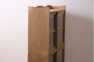 アンティーク家具　大正昭和初期　ストリップド(剥離)　ゆらゆらガラスがレトロな雰囲気を高める重ねキャビネット(飾り棚、陳列棚、収納棚)(R-038601)