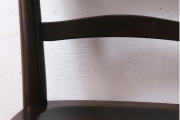 中古　松本民芸家具　シンプルなデザインが魅力的なラダーバックチェア(ダイニングチェア、椅子)(R-038607)