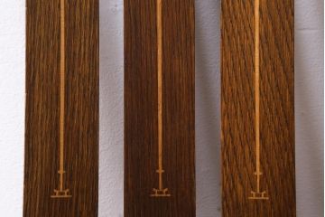 中古　アメリカ　Stickley(スティックレー、スティックレイ)社　象嵌入り　ミッションスタイル　サイドチェア(椅子、ダイニングチェア)(R-038608)