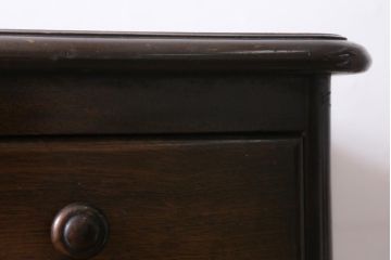 ビンテージ家具　和製ビンテージ　カバ材　シンプルなデザインが魅力のチェスト(洋服タンス、引き出し、和たんす、収納箪笥、衣装箪笥、ヴィンテージ)(R-038617)