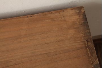 アンティーク家具　和製アンティーク　昭和中期　桐材が味わい深い戸棚(収納棚、キャビネット)(R-038632)