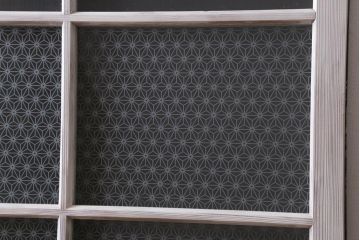 アンティーク建具　昭和初期　当店オリジナルガラス入り　シャビーなペイントが印象的なガラス戸2枚セット(引き戸、建具)(R-038635)