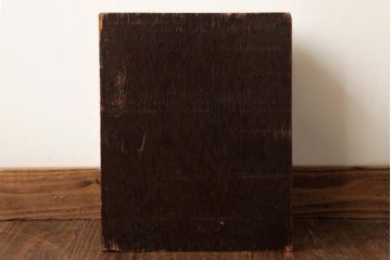 アンティーク家具　和製アンティーク　昭和初期　古い木の質感が味わい深い小振りな収納棚(棚、書類棚)(R-038637)