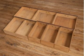 アンティーク家具　和製アンティーク　明治大正期　ヒノキ材　和の風情漂う水屋サイドボード(水屋箪笥、収納棚)(R-038639)