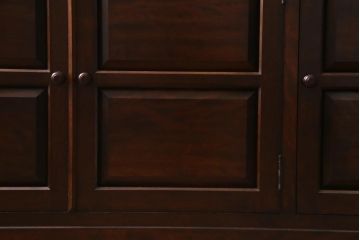 中古　松本民芸家具　特注品!シックな佇まいのG型面取食器棚(収納棚、戸棚キャビネット)(R-038646)