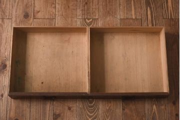 アンティーク家具　明治大正期　前面ケヤキ材・ヒノキ材　和の風情漂う横桟が目を惹く帳場箪笥(ローボード、収納棚)(R-038667)