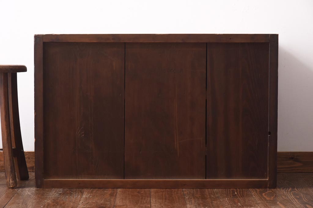 アンティーク家具　明治大正期　前面ケヤキ材・ヒノキ材　和の風情漂う横桟が目を惹く帳場箪笥(ローボード、収納棚)(R-038667)