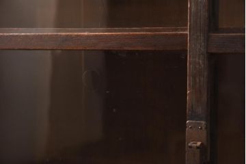 アンティーク家具　大正昭和初期　レトロな佇まいが魅力のゆらゆらガラス戸付き本箱(ブックケース、収納棚、飾り棚)(R-038668)
