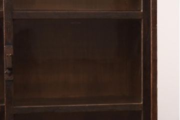 アンティーク家具　大正昭和初期　レトロな佇まいが魅力のゆらゆらガラス戸付き本箱(ブックケース、収納棚、飾り棚)(R-038668)