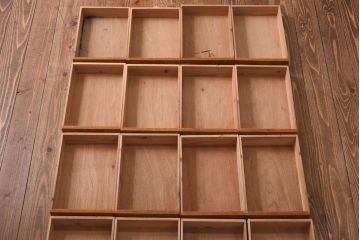 レトロ家具　昭和レトロ　昭和中期　ノスタルジックな雰囲気たっぷりのチェスト(引き出し、タンス、サイドチェスト)(R-038683)