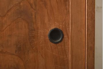 アンティーク家具　和製アンティーク　大正昭和初期　シンプルな作りが魅力的な小振りな箪笥(引き出し、収納棚、戸棚)(R-038685)