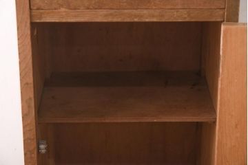 アンティーク家具　昭和レトロ　木の質感が楽しめるシンプルな電話台(サイドキャビネット、収納棚、飾り棚)(R-038687)