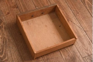 アンティーク家具　昭和レトロ　木の質感が楽しめるシンプルな電話台(サイドキャビネット、収納棚、飾り棚)(R-038687)