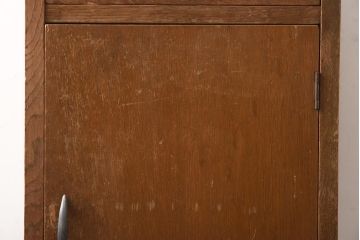 アンティーク家具　昭和レトロ　木の質感が楽しめるシンプルな電話台(サイドキャビネット、収納棚、飾り棚)(R-038687)