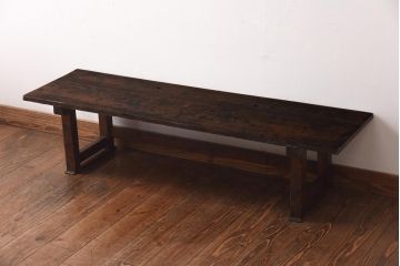 アンティーク家具　大正昭和初期　渋みのある濃い木肌が素敵なサイドテーブル(ディスプレイ台)(R-038690)