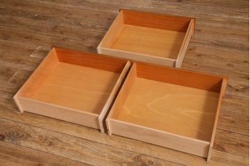 ヴィンテージ家具　イギリスビンテージ　nathan社(ネイサン)　チーク材のスタイリッシュなキャビネット(カップボード、食器棚、収納棚)(R-038693)