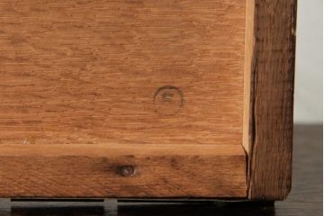 レトロ雑貨　和製ビンテージ　昭和中期　ナラ材　レトロな雰囲気漂う本立て(ブックエンド)(R-038698)