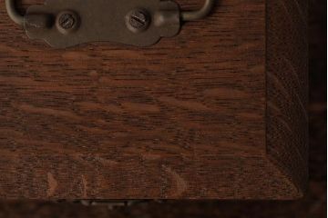 アンティーク雑貨　和製アンティーク　ナラ材　渋さと味わいが魅力的な古い印箱(印鑑箱、小物収納箱)(R-038701)